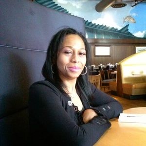 Meet your Posher, Latisha